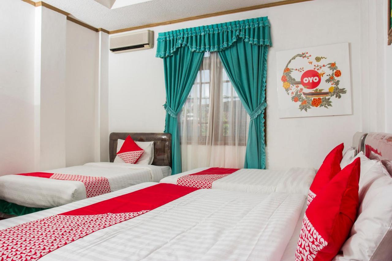 Oyo 392 Hotel Mawar Saron Джокьякарта Экстерьер фото