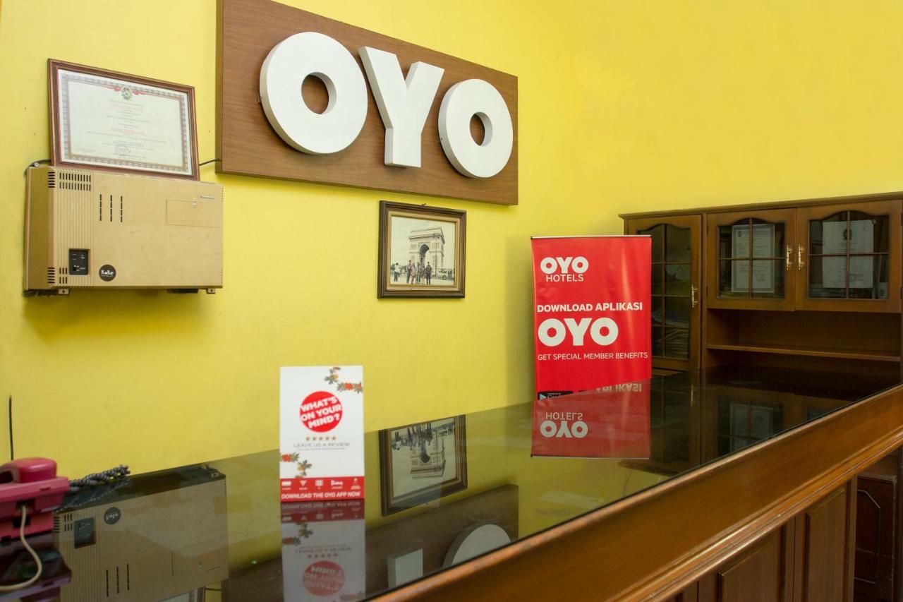 Oyo 392 Hotel Mawar Saron Джокьякарта Экстерьер фото